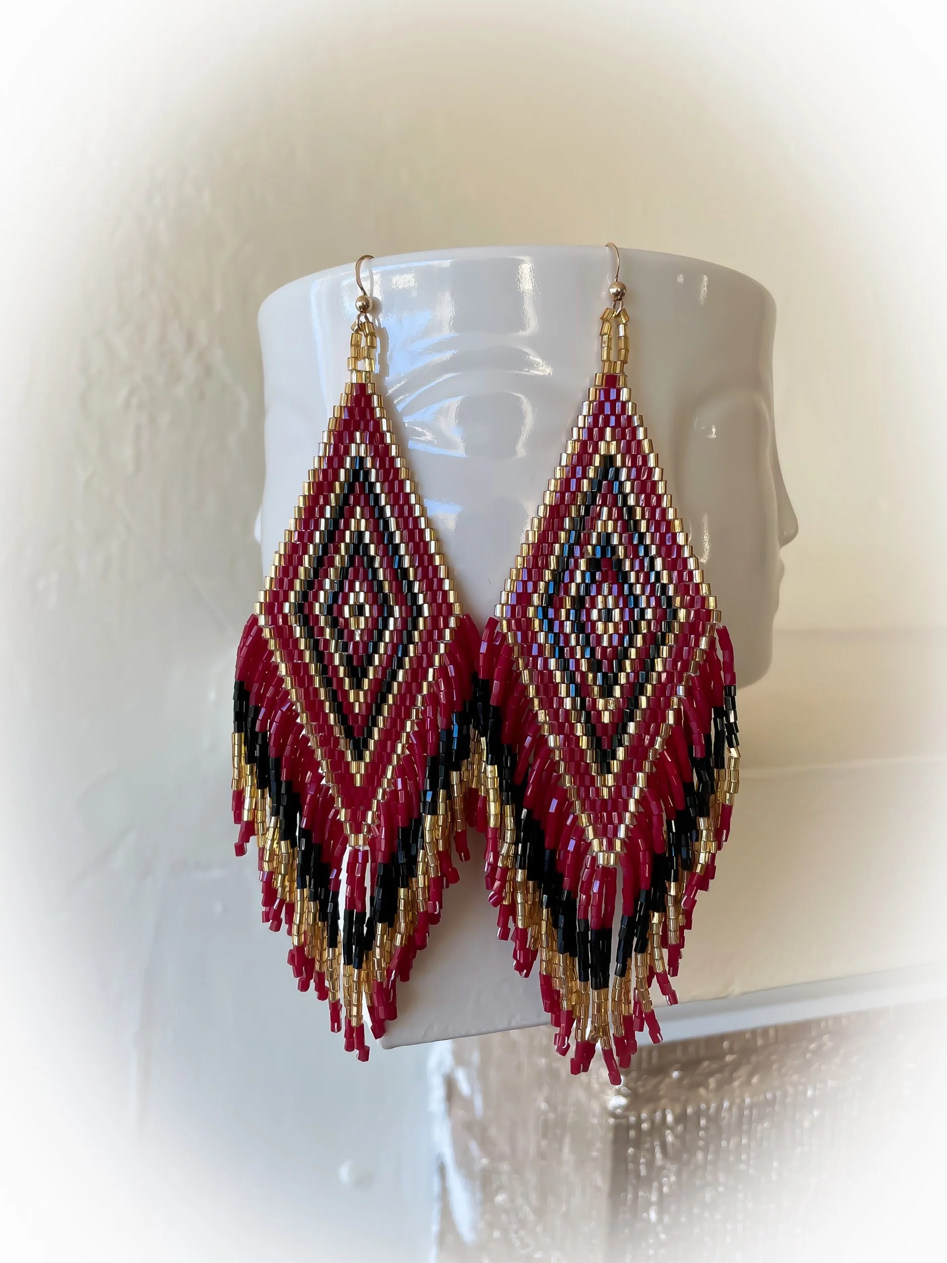 DDB7E9B8-D25B-4838-A796-569C33872A73