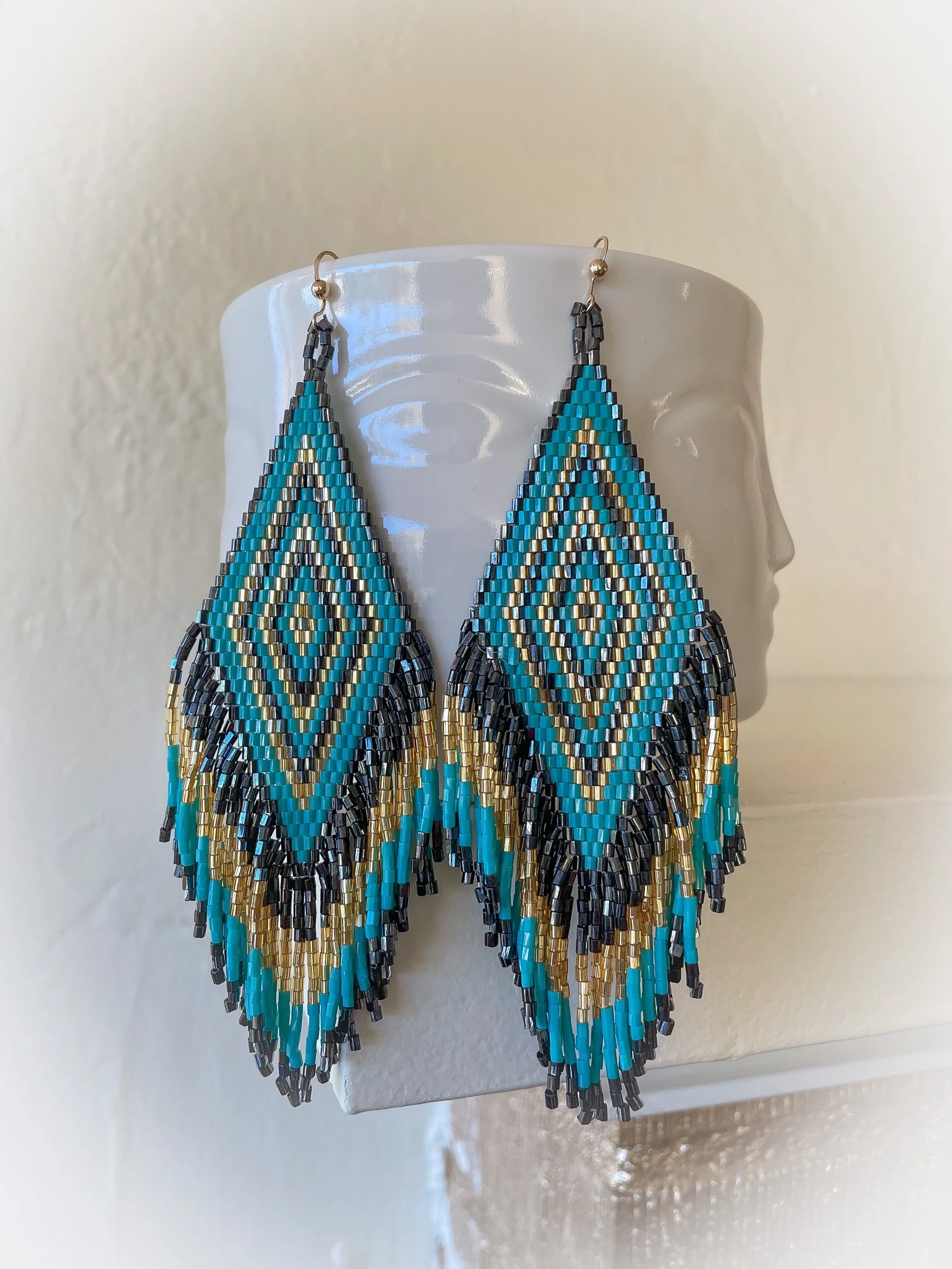 809A2F51-C4D9-40AF-9583-FFF3B7AEADFA