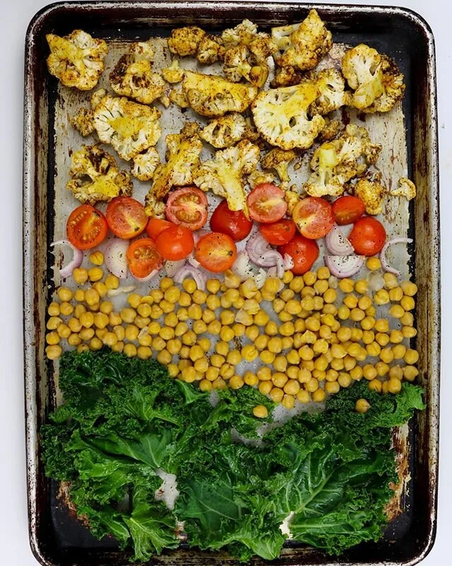Roasted Veg ✌️🌱 excited for everyone who is getting the meals this week!! ☺️ anyone have any requests for meal ideas they would want to see in the future ?? Let us know in comments! 🙏🌿