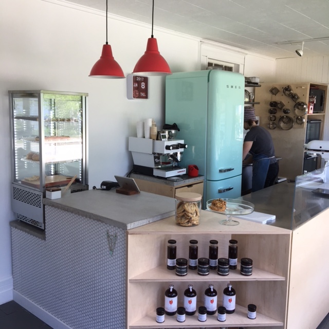 Patisserie La Toque Re-brand