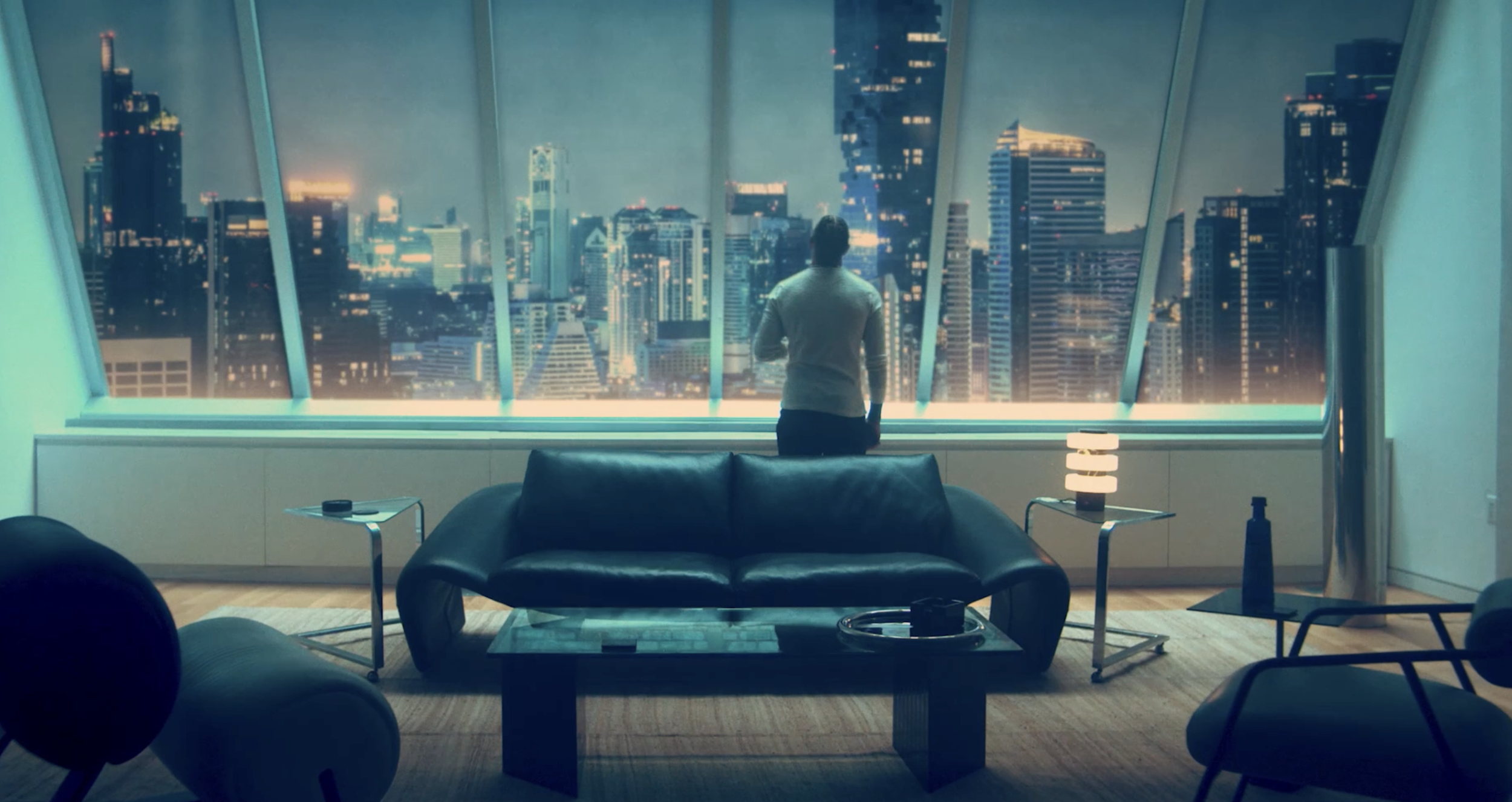 ALMAVE - Lewis Hamilton - 2