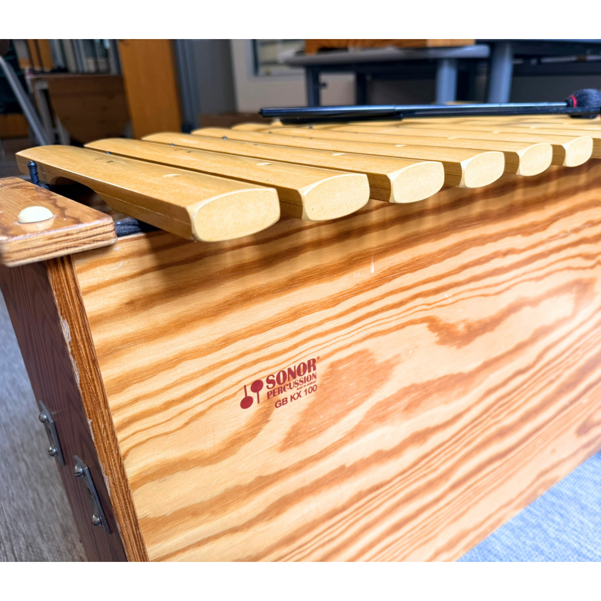 Side pic of Deep Base Xylophone