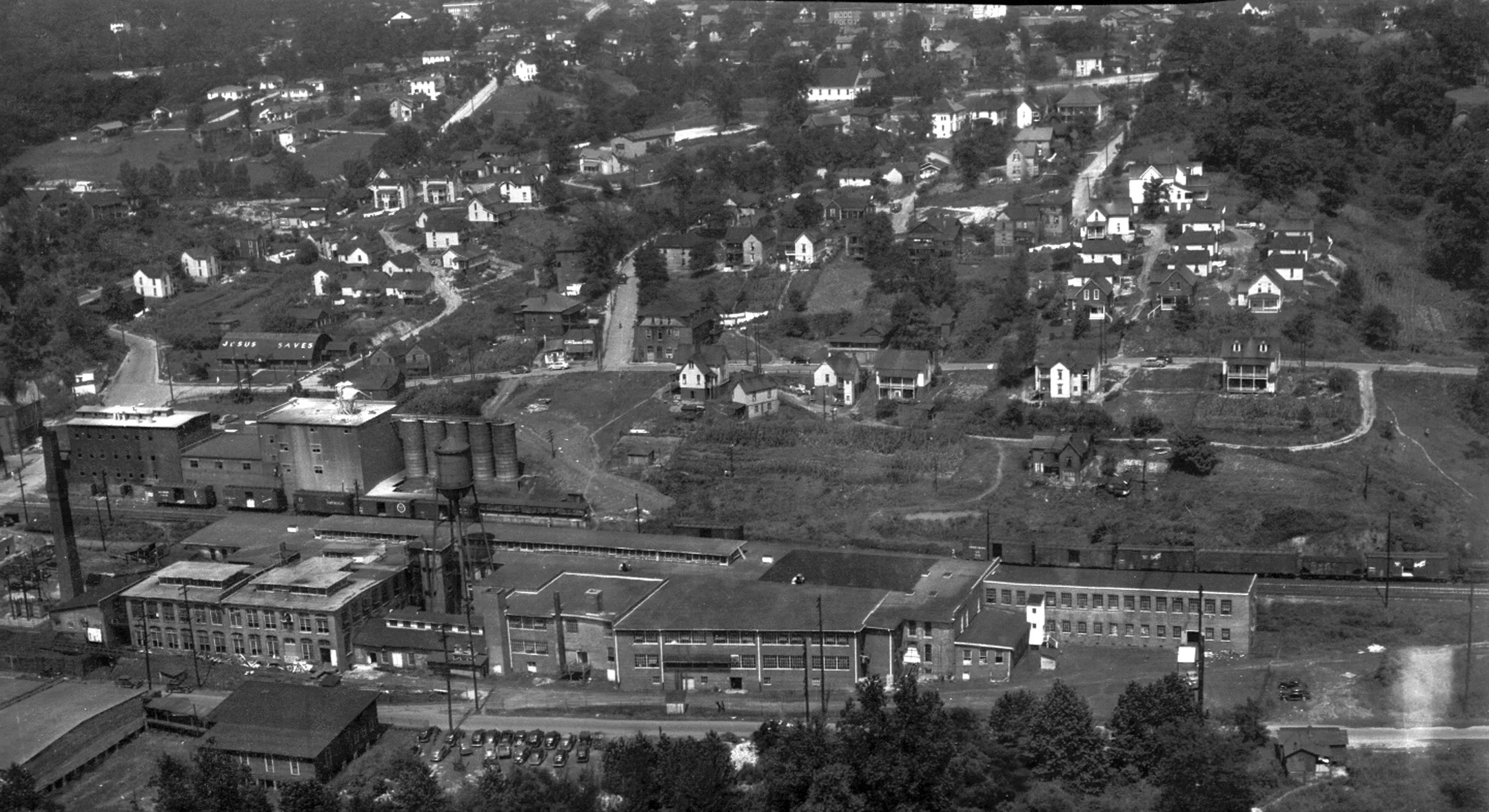 Photo credit: North Carolina Collection, Pack Memorial Public Library, Asheville, North Carolina