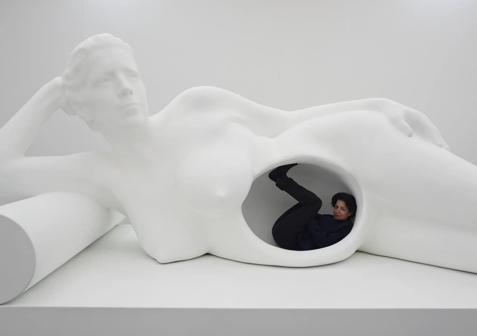 Portrait of the Artist , 2013, fiberglass, steel, paint, 283 x 118 x 98 inches