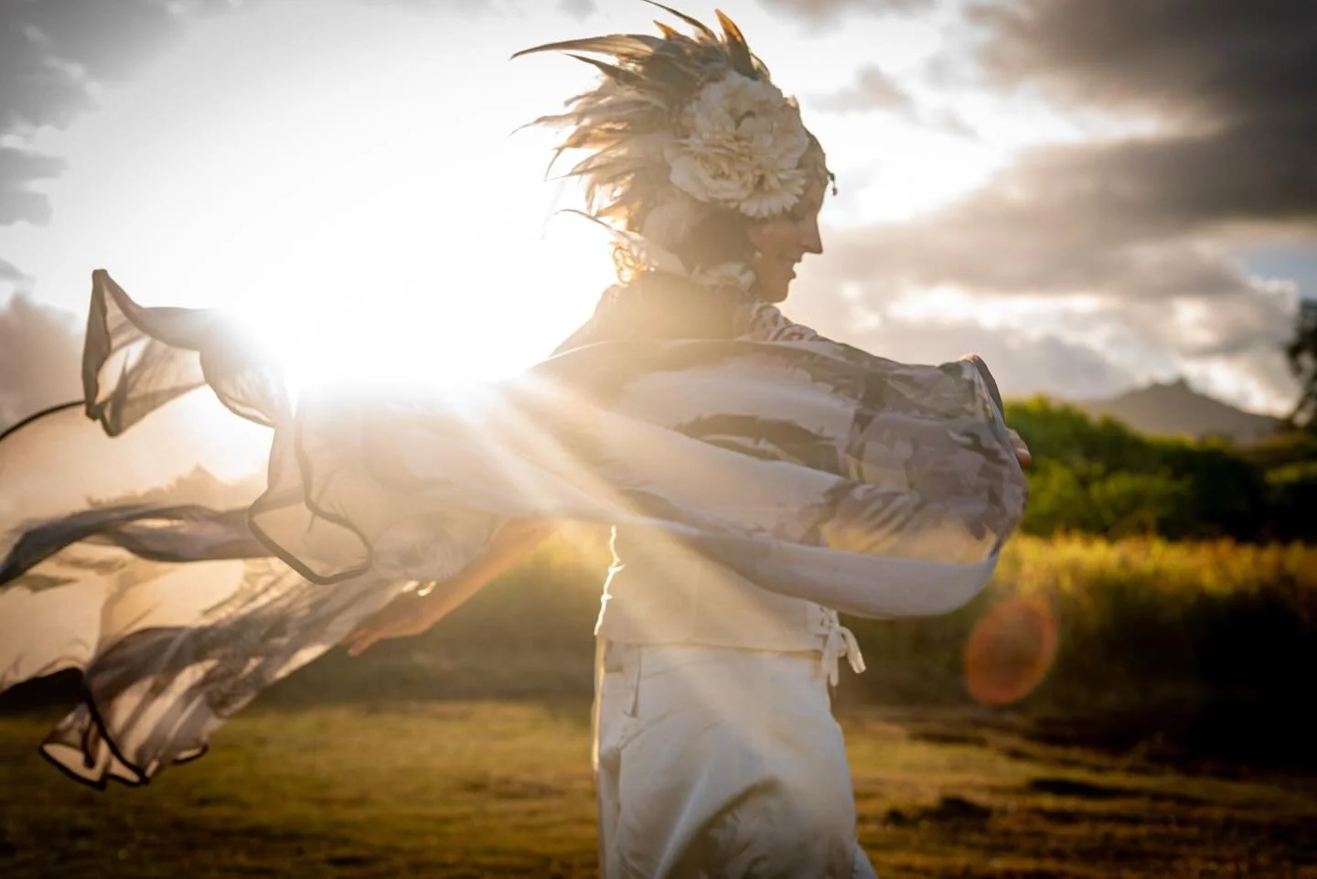 🌞 Happy Winter Solstice or shall I say Soul-stice? 

As we emerge from the darkest time of the year, on this day, December 21, when the sun starts gaining more momentum throughout our glorious days, may we remember that the darkness is always greate