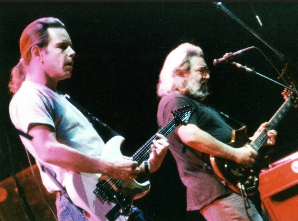 Rest in peace @bobweir 🌹 Hearing about his death today has definitely affected me, like it has for many others. 

The @gratefuldead was a formative part of my late teenage years. My first experience was going to a new years show at Oakland coliseum 