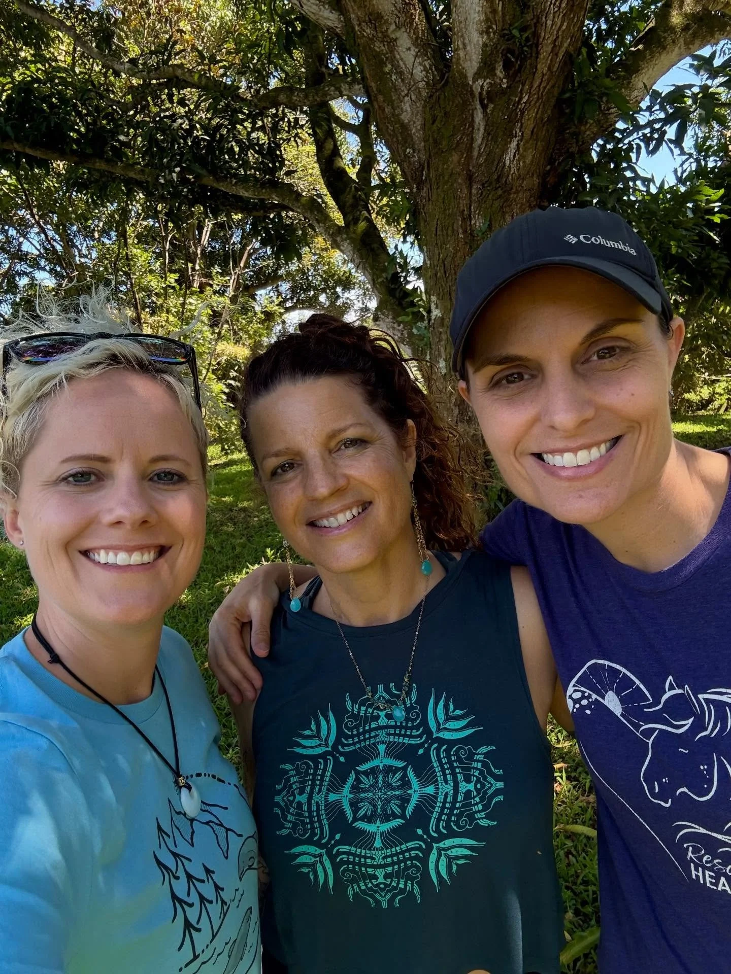 🎉 Wow! My heart is full after the showing of @rescuedheartsfilm here on Kaua&rsquo;i, Hawaii this past weekend at @kauaicommunitycollege ! There were 300 of you that came out to witness this phenomenal film about the healing power of horses‼️ 

I ke