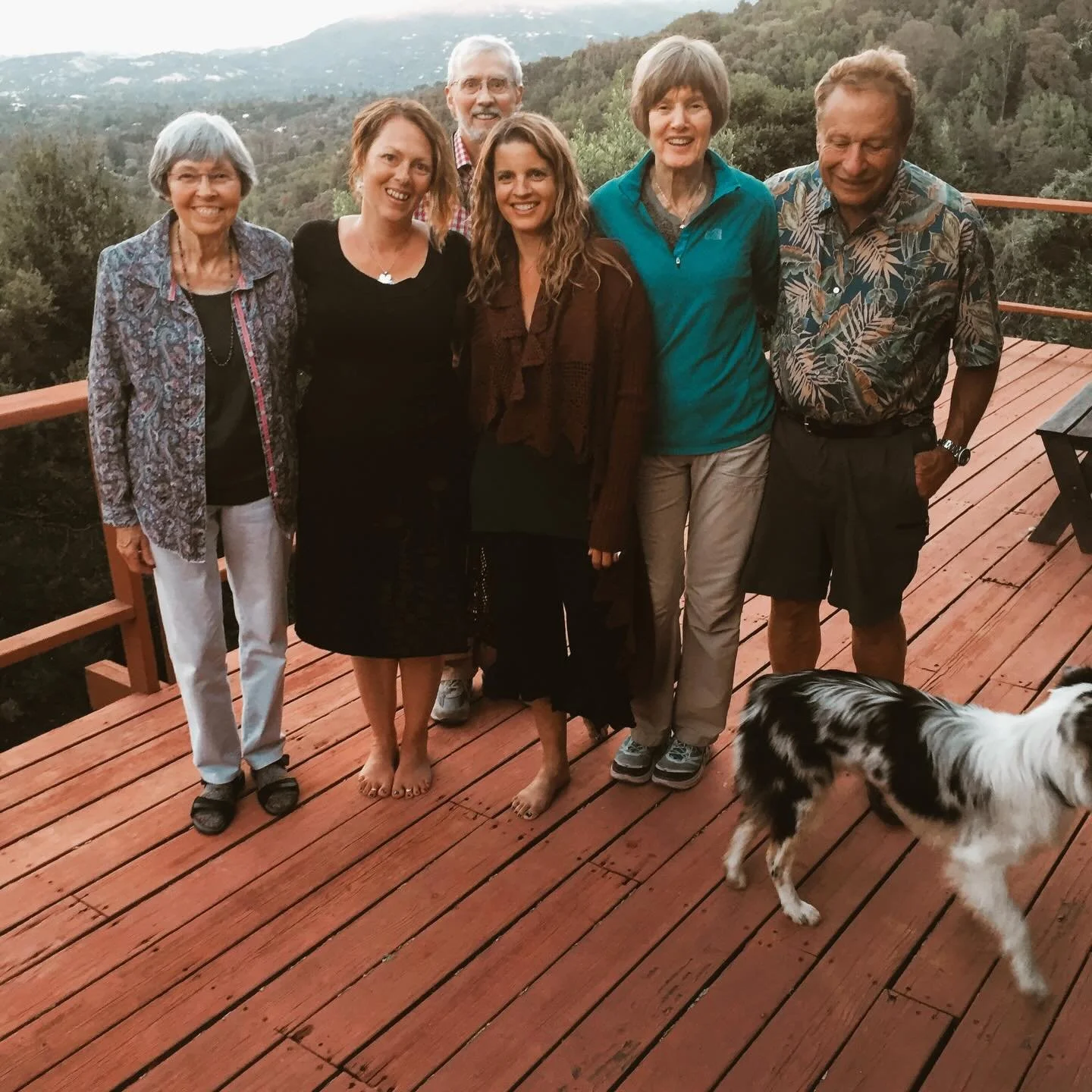 Time passes so fast 🥀 

This is the post commemorating my beloved auntie that passed two weeks ago. ❤️&zwj;🔥

I have not been able to share about it, as I needed time to be present with this reality. 

We were close, she was like a second mother to