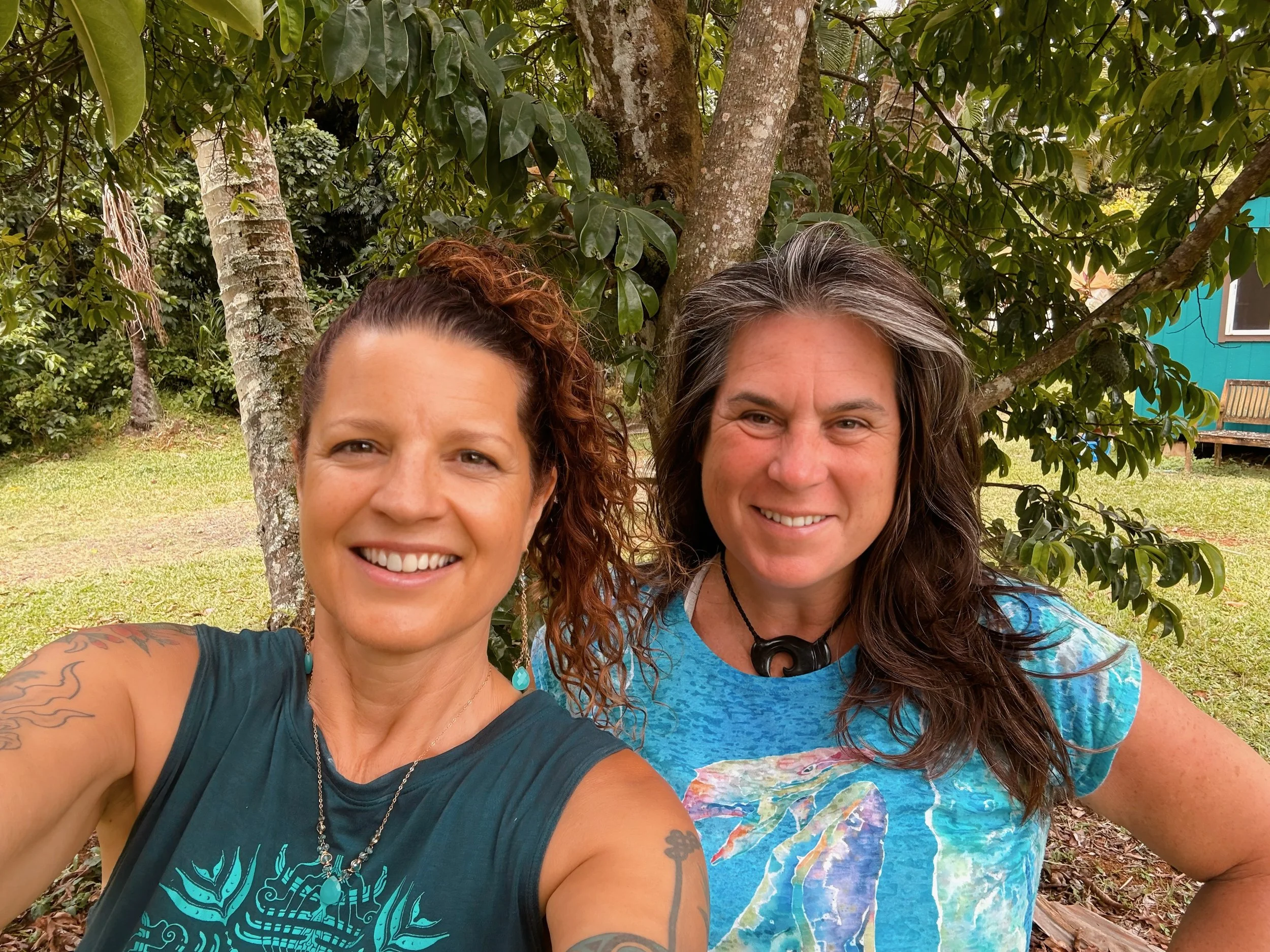 The video interview with the one and only @leahlamb @thewhaledreamer is out! 🎉 

Leah is TRULY an inspiring being &amp; I was thrilled to get the opportunity to get to know her recently, during a trip she made to Kaua&rsquo;i, Hawaii where I live. ?