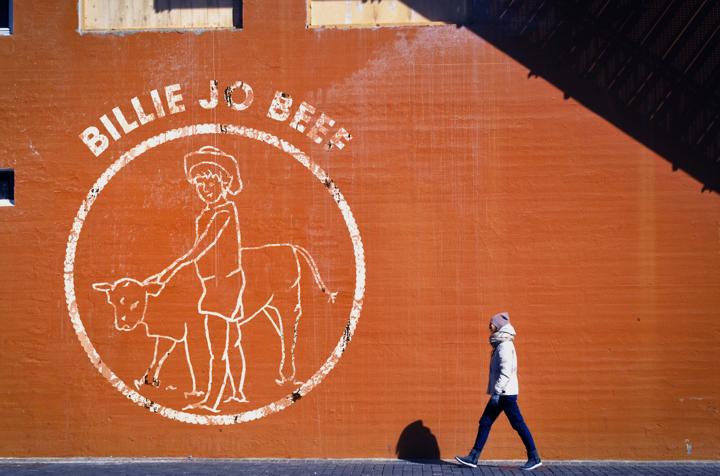 Street-Wall-Logo-Mockup.png