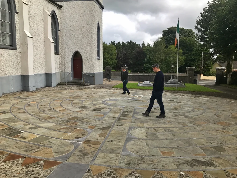 Schule, Ireland