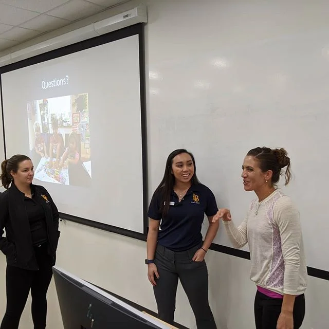 👨&zwj;🎓I had the great privilege to lecture to the Long Beach State PT students for the 7th year now on Non-contact ACL injury and the Female Athletic Triad.  Thank you Lisa Haubert for inviting me back. 🤓
Both of these lectures/movement workshops