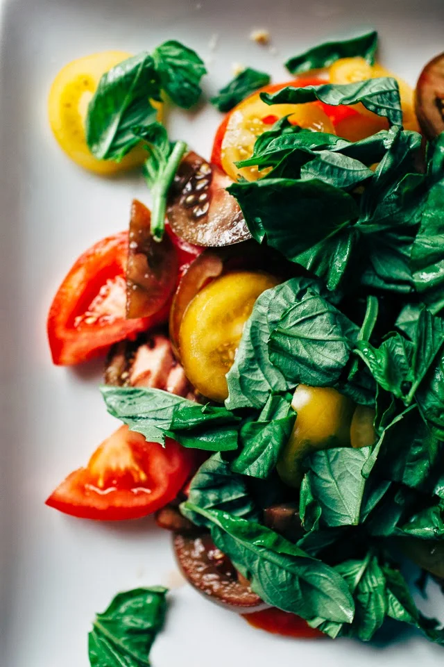 Eating In // Burrata Salad