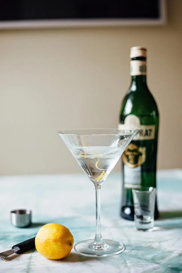 Classic Vodka Martini // Weekend Cocktails No. 18