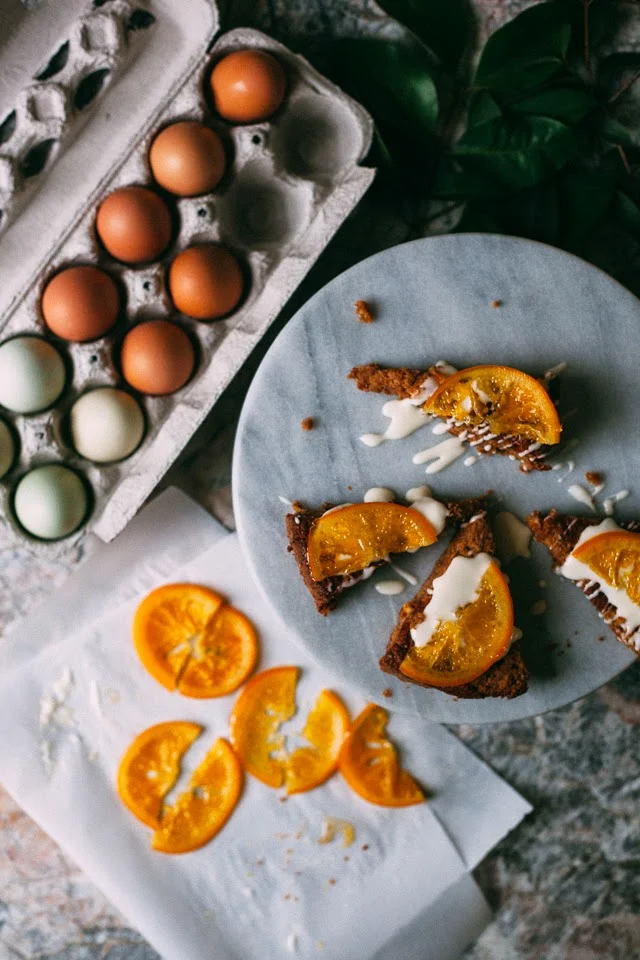 Eating In // Orange- Walnut Flourless Spice Cake 