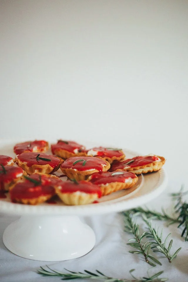 Eating In // Rosemary-Cranberry Curd Tartlettes with Pecan Mascarpone 