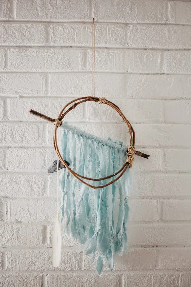 DIY // Dreamcatcher Wall Hanging 