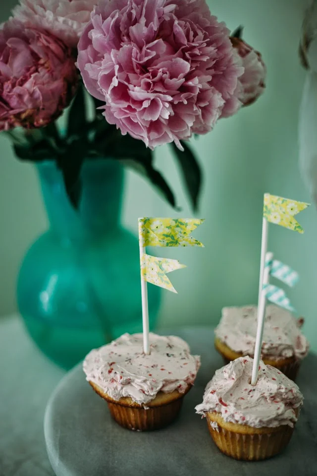 DIY // Handmade Washi Tape Cupcake Flags and Strawberry Swiss Meringue Buttercream Recipe
