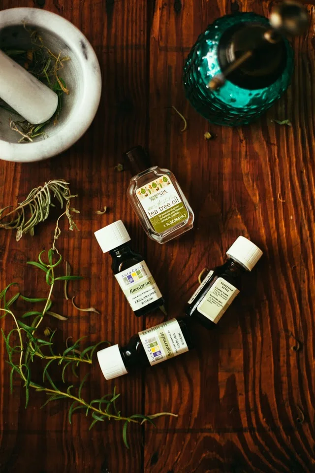 DIY // Natural Linen Spray