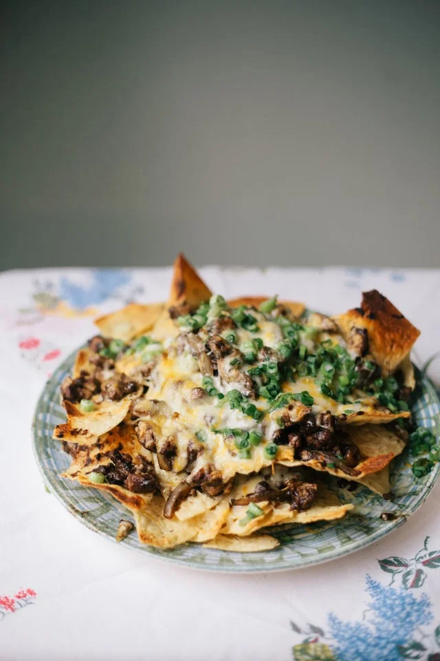 Eating In // Jerk Chicken Nachos