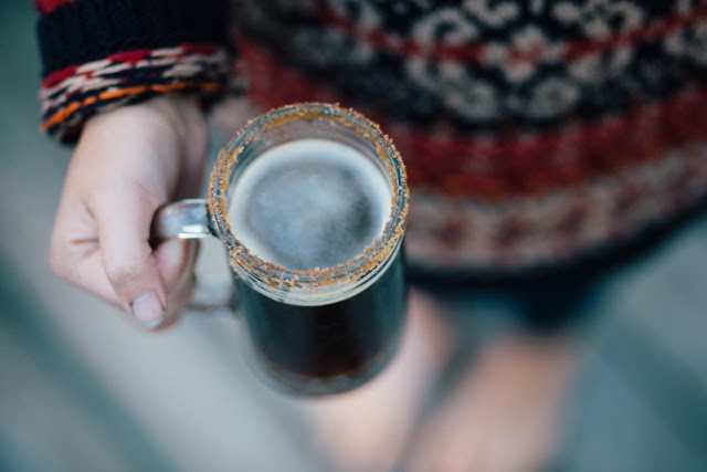 Weekend Cocktails 08 // A Twist on the Winter Ale