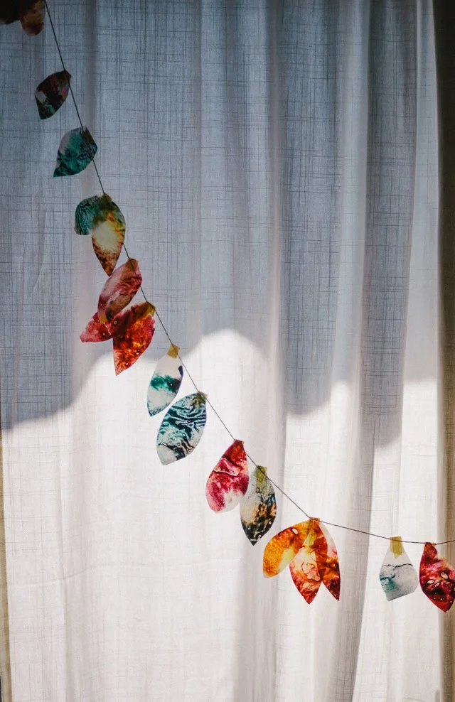 DIY // Autumn Leaves Garland Craft