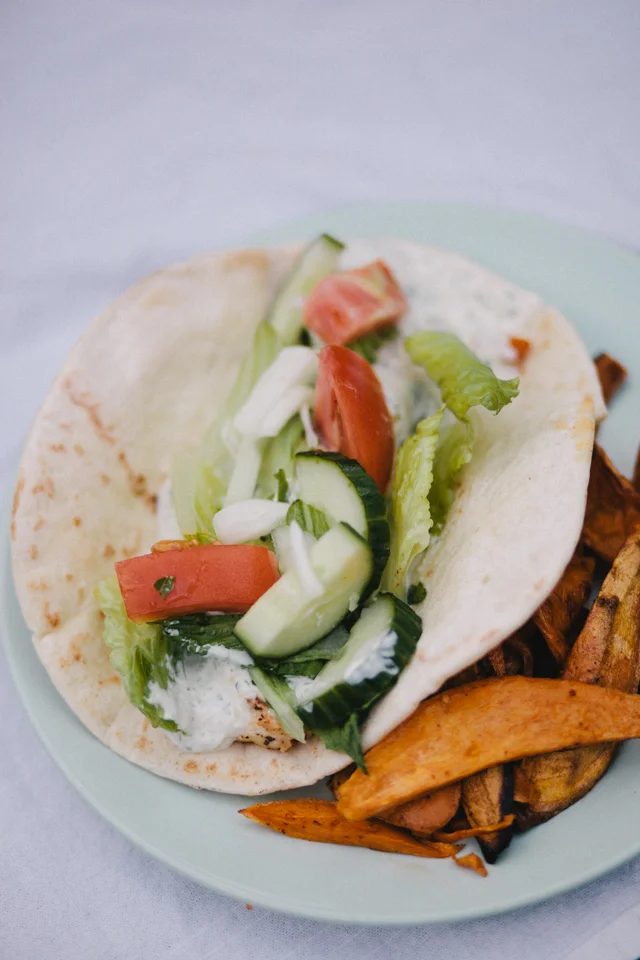 Eating In // Chicken Pita Sandwich 