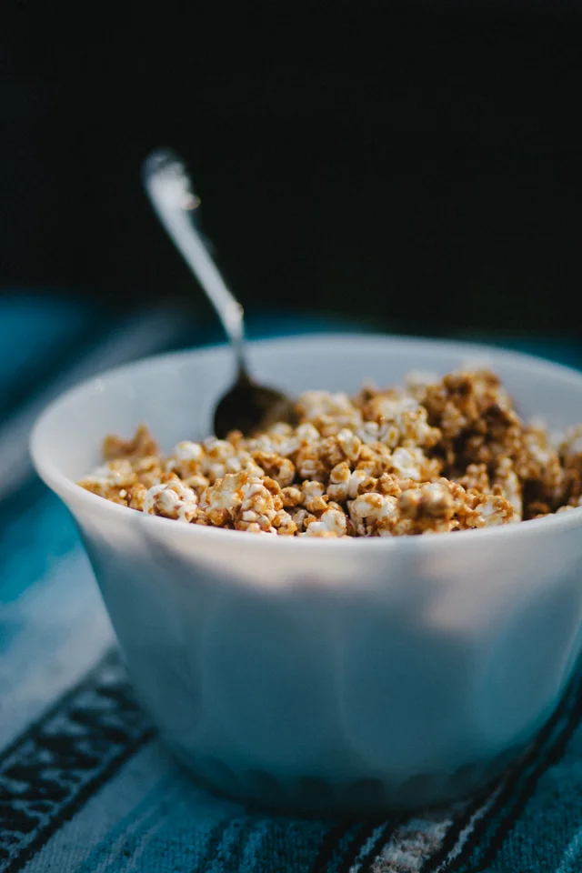 Eating In // Caramel Corn