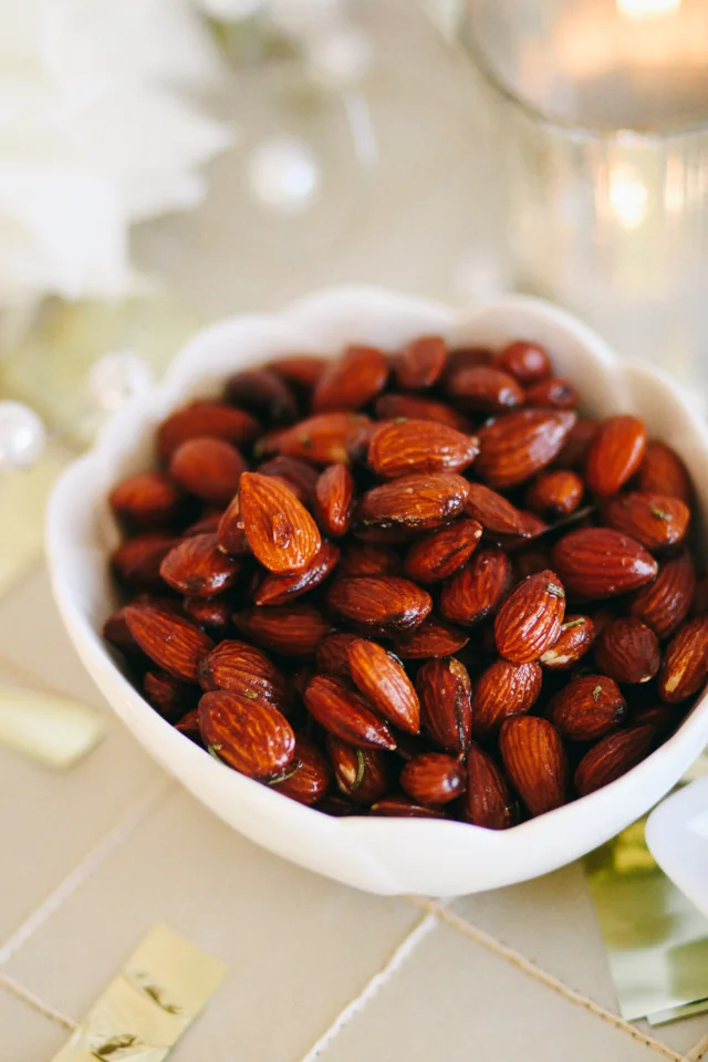 New Years Treat: Rosemary Almonds