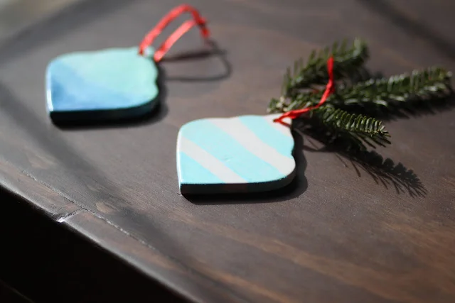 25 Days of Craftsmas: DIY Painted Ornaments