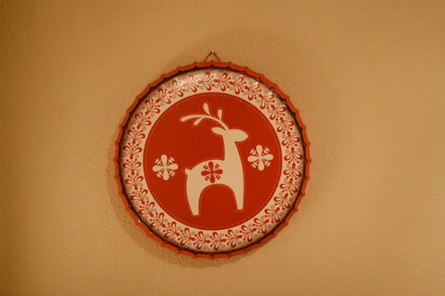 25 Days of Craftsmas: A Christmas Corner