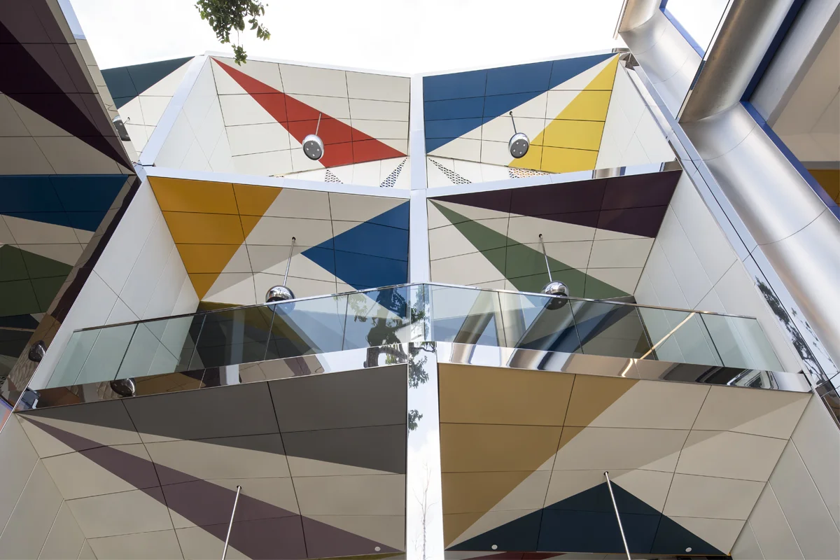 Paradise Plaza, 2018, Miami Design District
