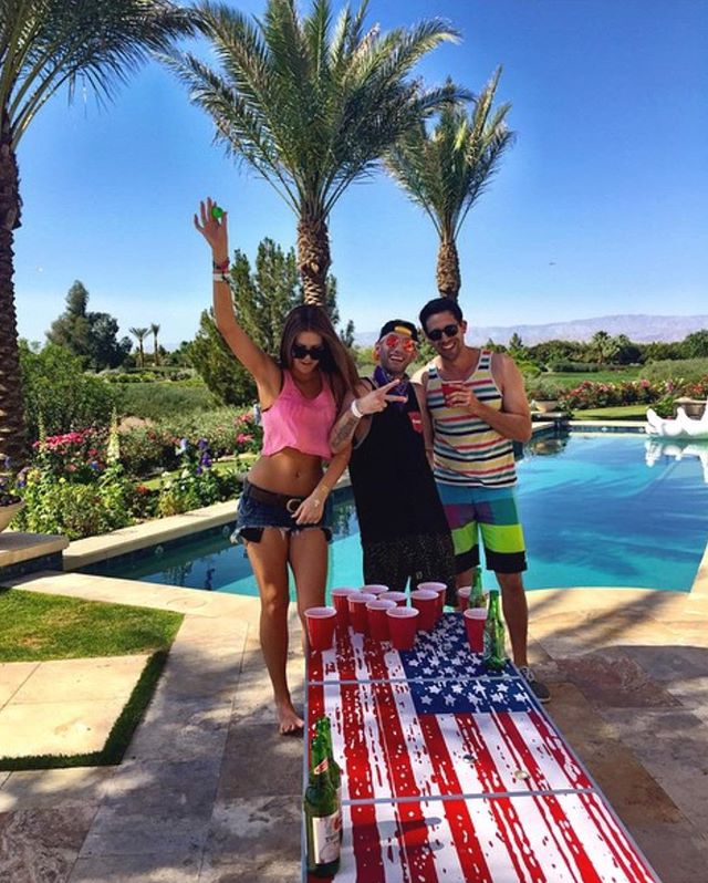 Summer always ends with good memories! ☀️ 🌊 🌴 🍺 .
.
.
.
.
.
.
.
.
.
.
.
.
.
.
.
.
.
.
.
.
.
#gopong #beerpong #table #custom #redwhiteandblue #usa #flag #summer #friends #fam #memories #vibes #cool #fun #awesome #bold #bar #drinks #drink #weekend 