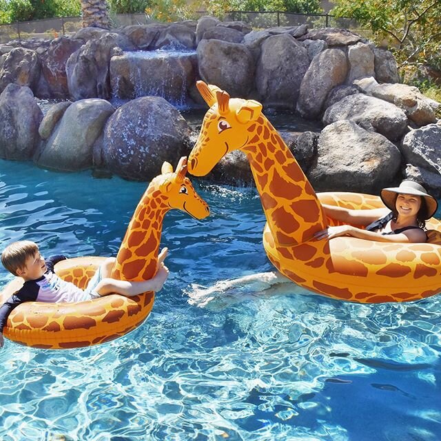 ☀️🦒 It&rsquo;s not a float party without your mini-me! Now swimmers of all sizes can make a splash with our matching Giraffe Party Tube and Party Tube Jr.! 🤗
.
.
.
.
.
.
.
.
.
.
#giraffe #wildingout #minime #animalplanet #spiritanimal #wildside #wi