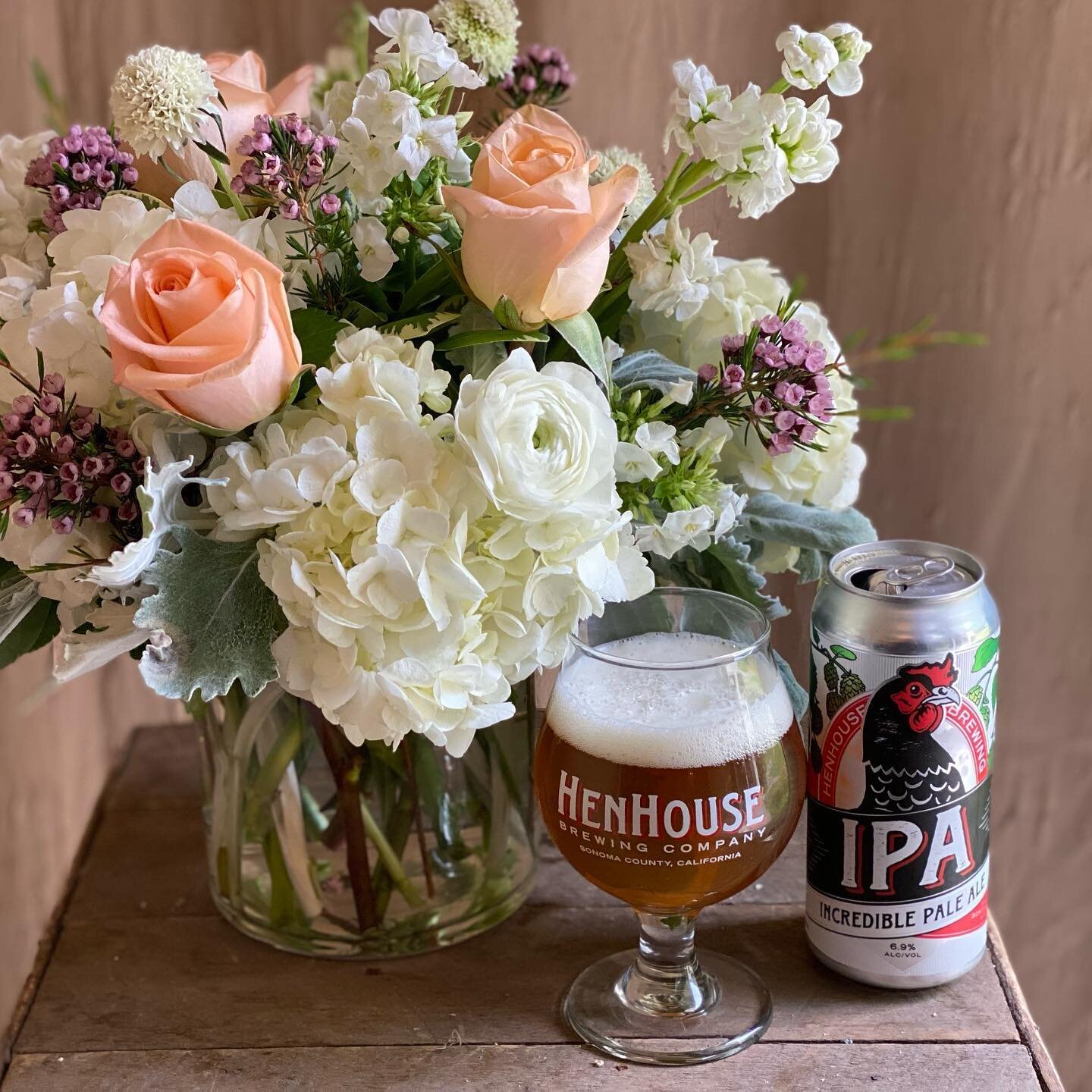 Our friends at @henhousebrewing will be selling fresh made bouquets by us at their tasting rooms here in Petaluma and Santa Rosa! Can you think of something better than beer AND flowers?! Not sure we can!🍻 💐Cheers to Mom! Stop by for this awesome d