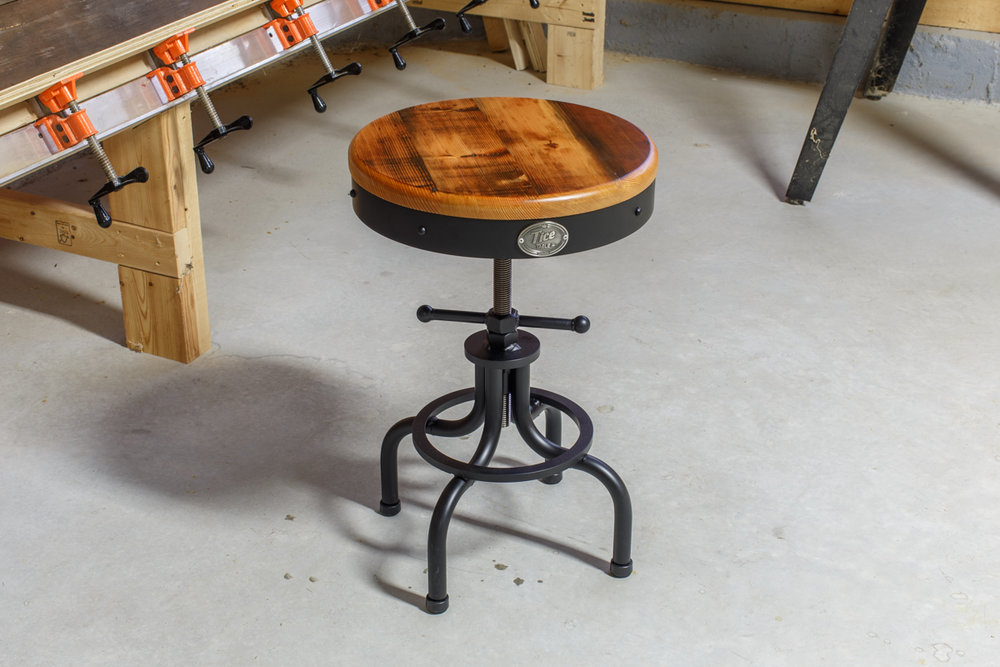 CRANK STOOL