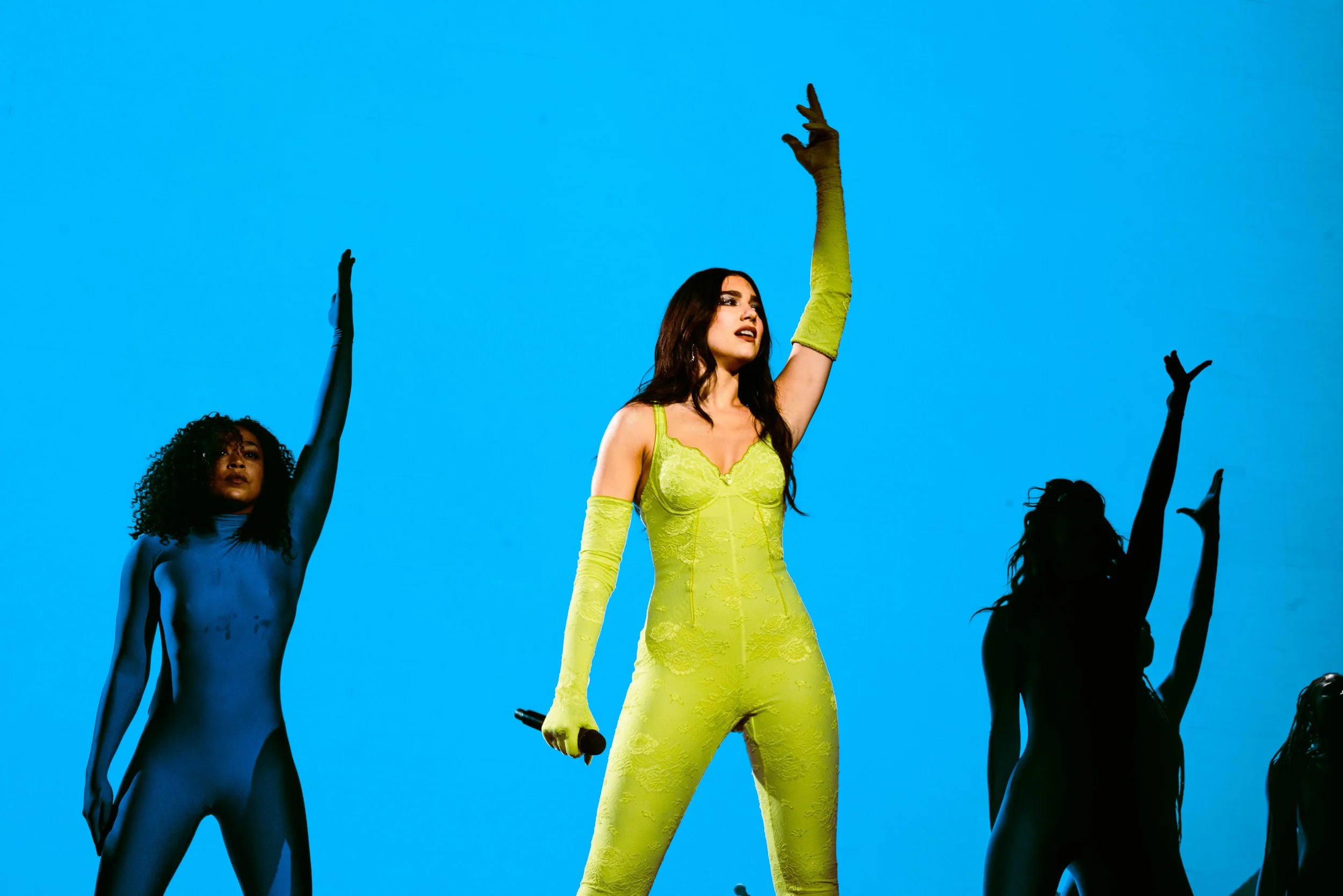 DUA LIPA