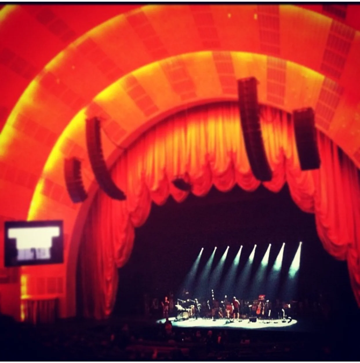  Grizzly Bear @ Radio City Music Hall 2012 