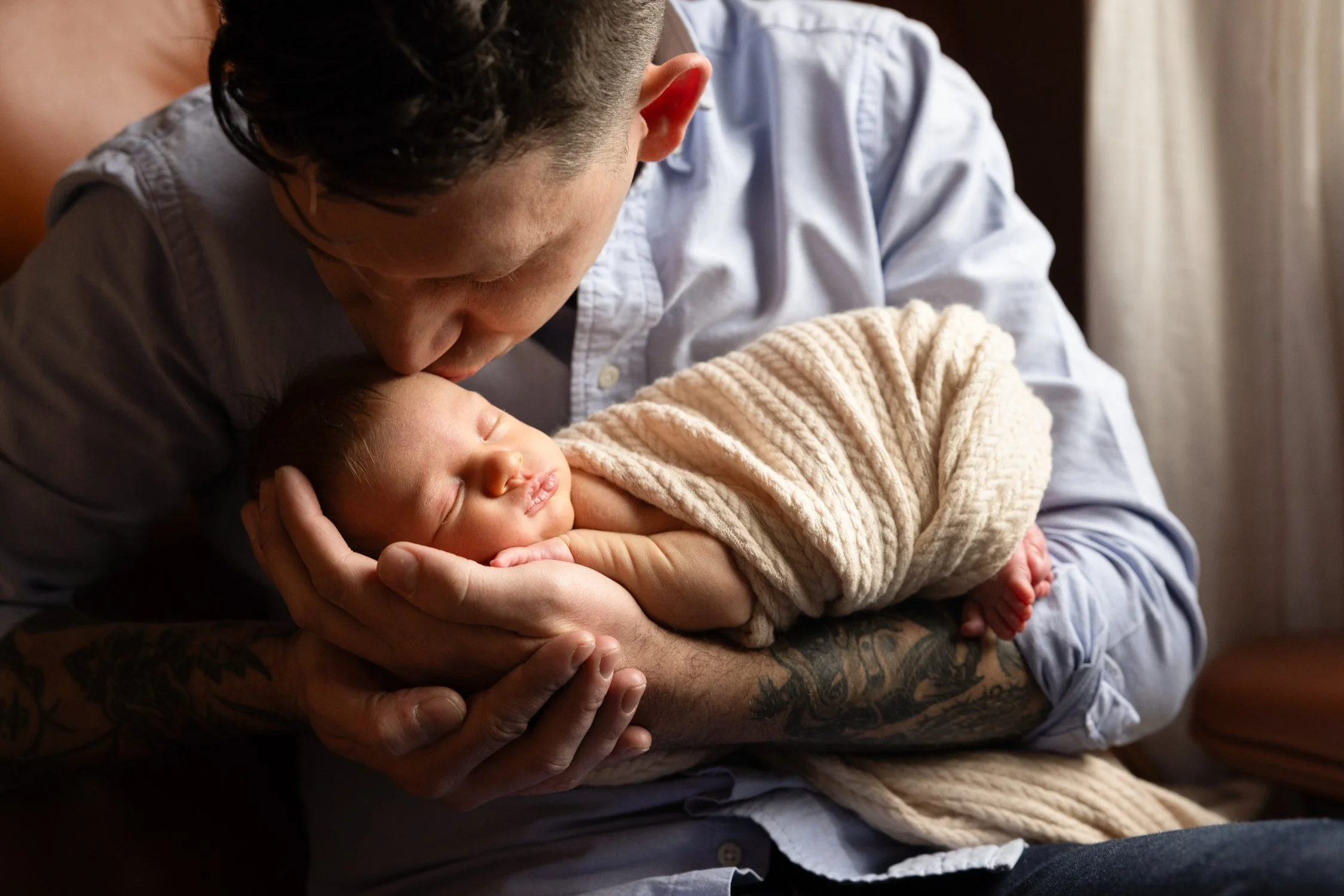 affordablepittsburghnewbornphotographer.jpg
