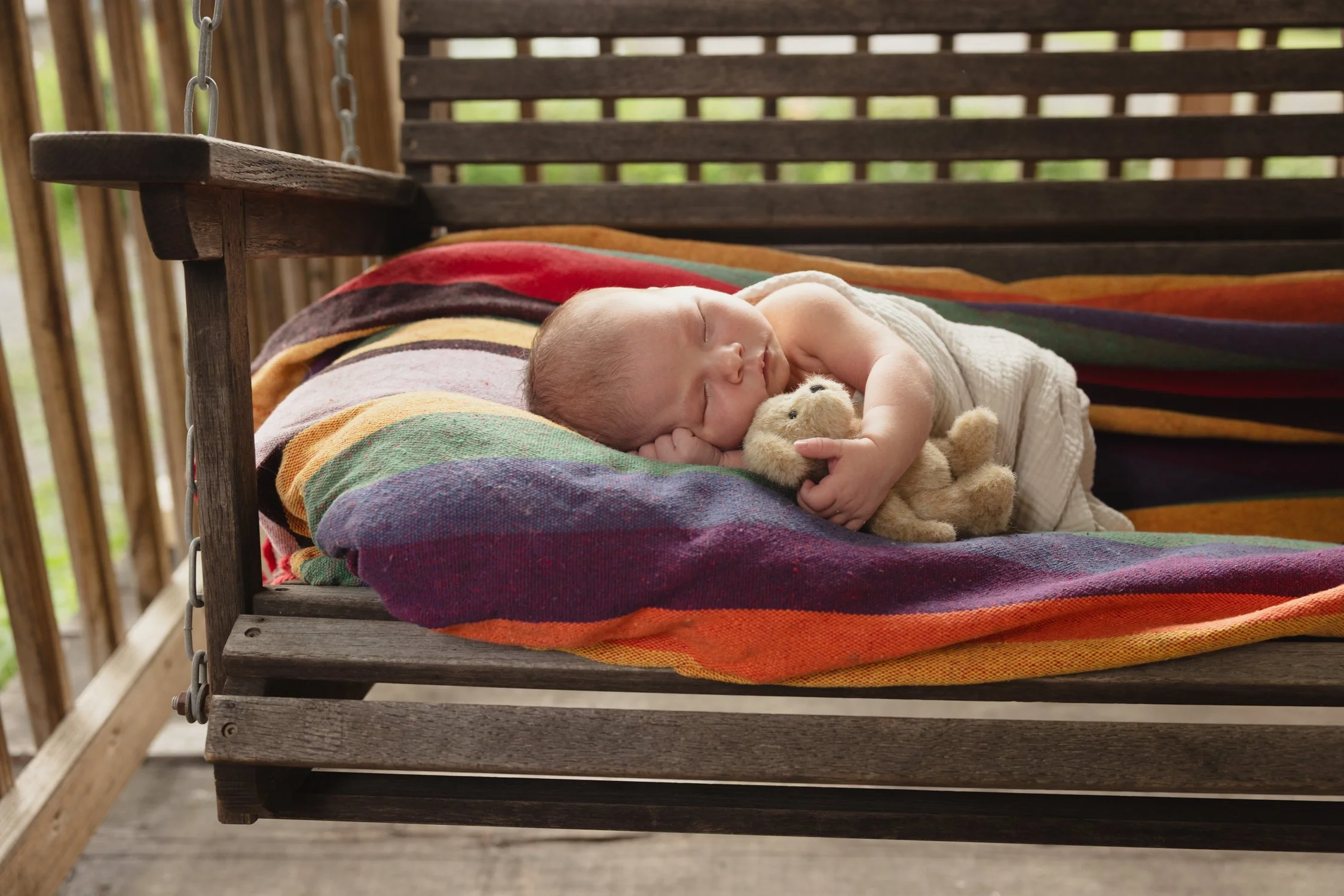 affordablepittsburghbabyphotographer.jpg