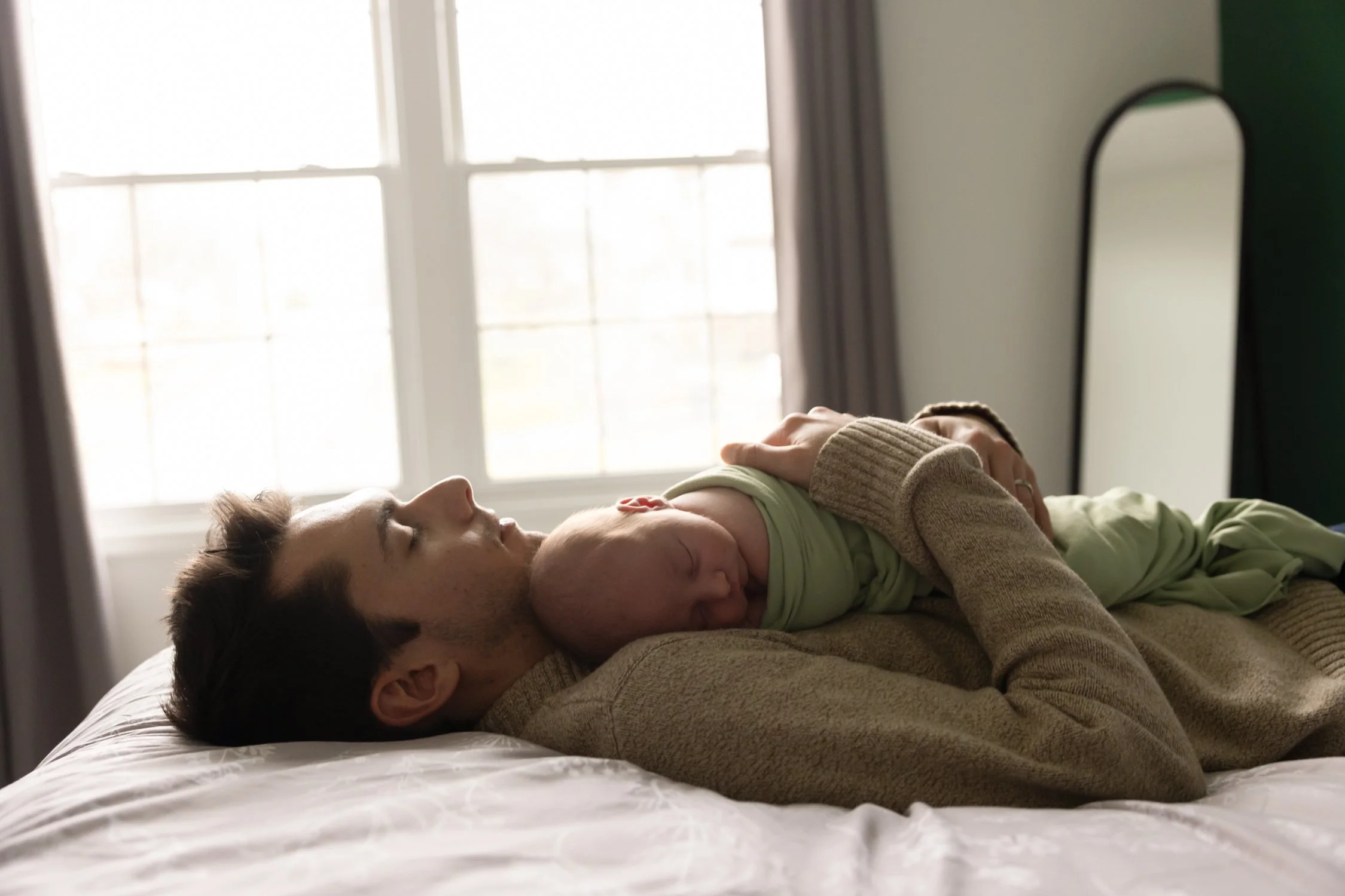 newbornfamilyphotography.jpg