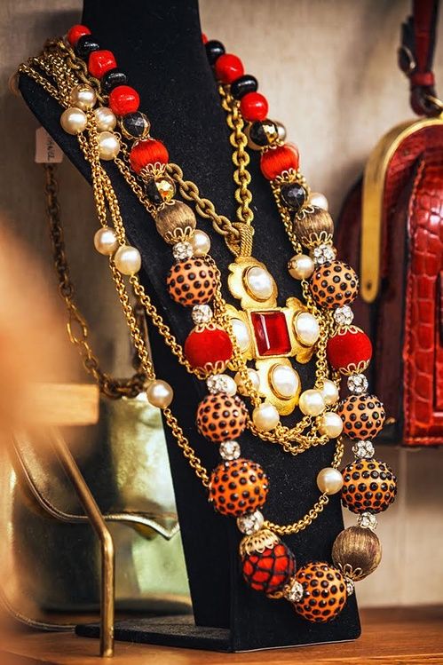 vintage jewelry.jpg