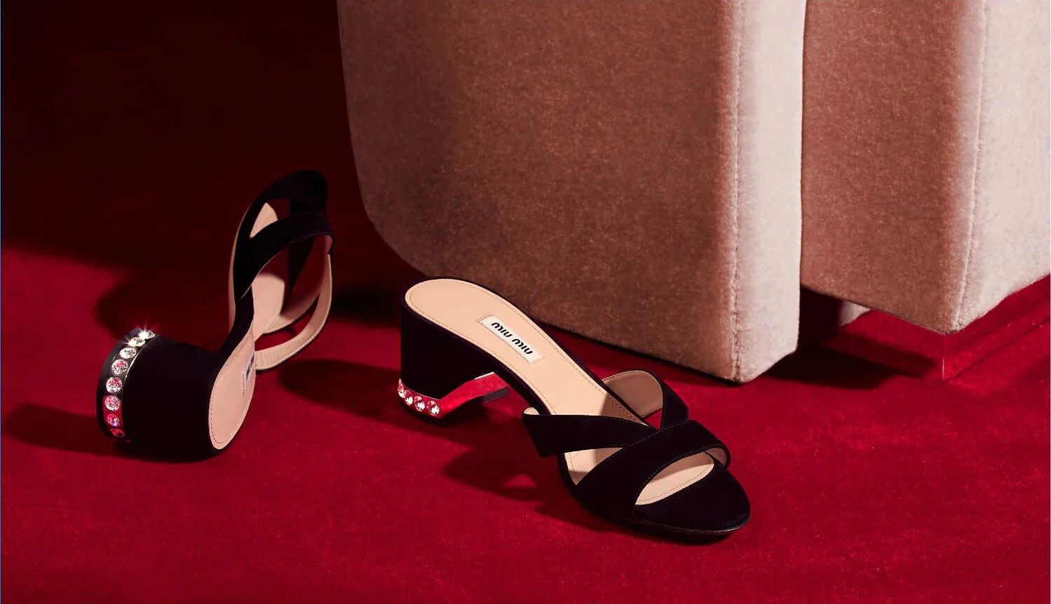 MiuMiu_Lookbook_PAGE3s-1.jpg