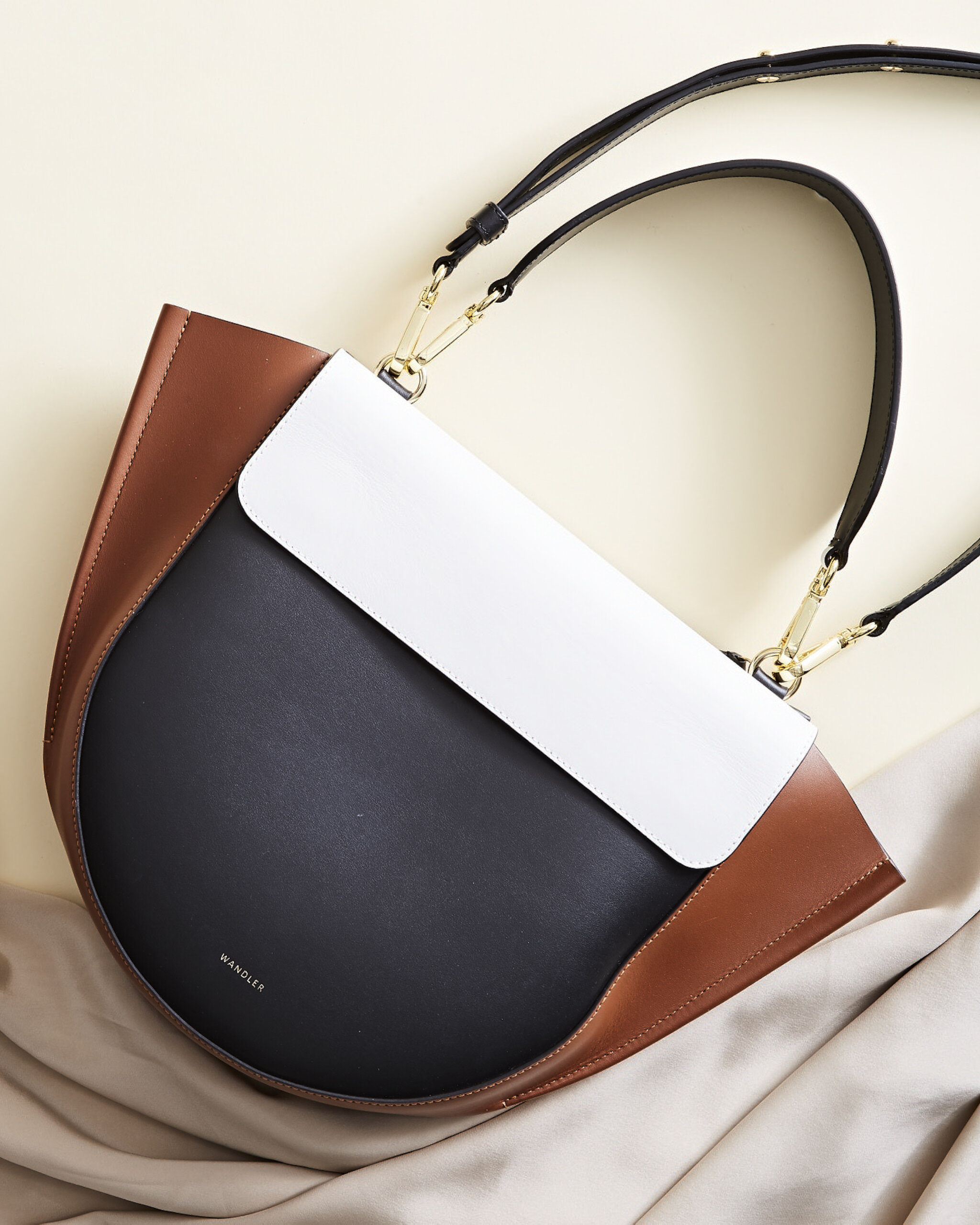 WandlerLargeBag02.jpg