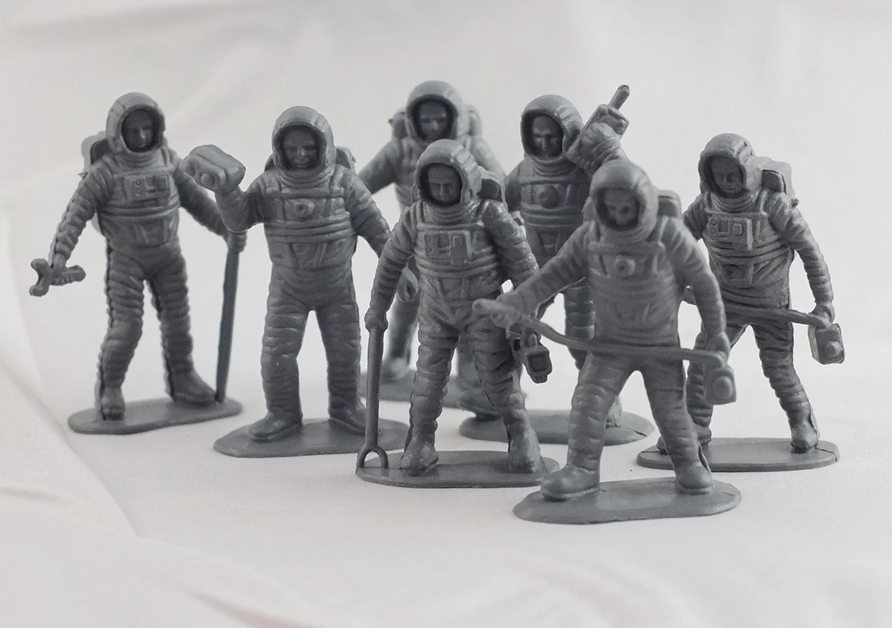 astronauts.jpg