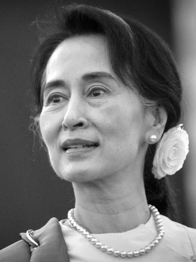 Aung San Suu Kyi "I don't believe in people just hoping."