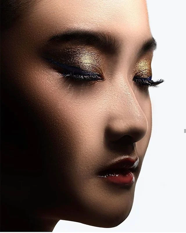 Via @by.laurent

Muse: @annetteyules
HMUA: @defabris_hmua
Assist: @brianjaja
Location: @studiobrunswick
Photo: @by.laurent
-
-
-
#melbournephotographer #vscocam #australianartist #advertisingaustralia #artstudio #artmelbourne #fashion #editorial #studiobrunswick #studio #makeup