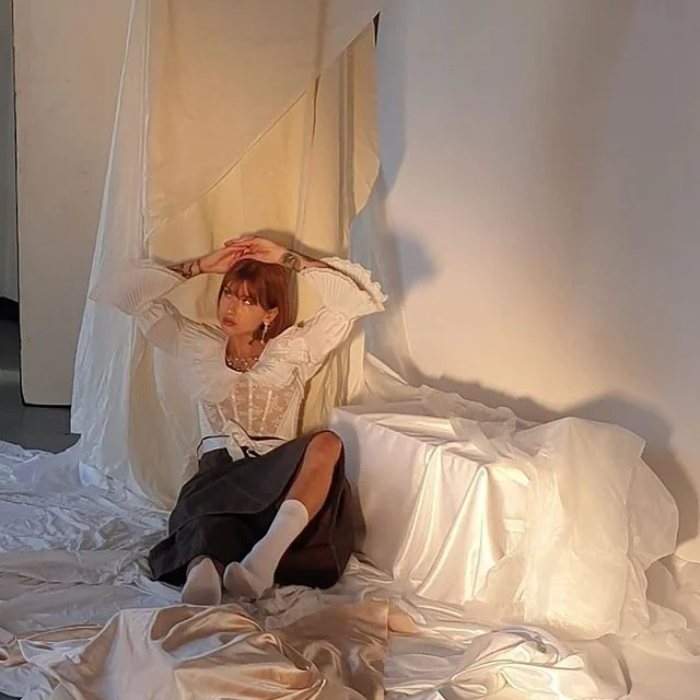 A BTS with @viviennewoods__, @sacreflux and their team.