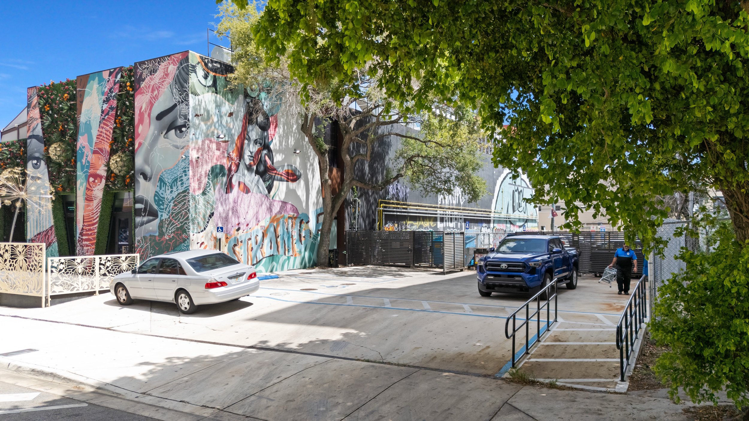 06-site-street-view-2.jpg