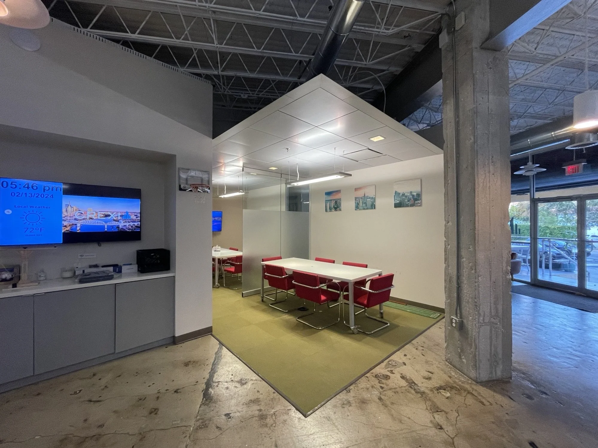 05-open-workstation-area-2.jpg